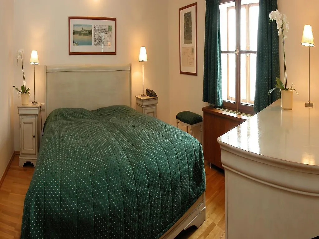Rezidence Lundborg Hotel Prague Czech Republic